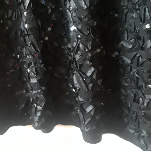 Black sweater by Lisa Ashley - Picture 3 of 3